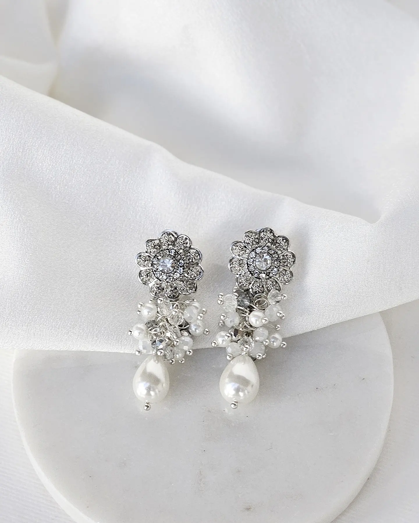 Aros doble racimo perlas 2