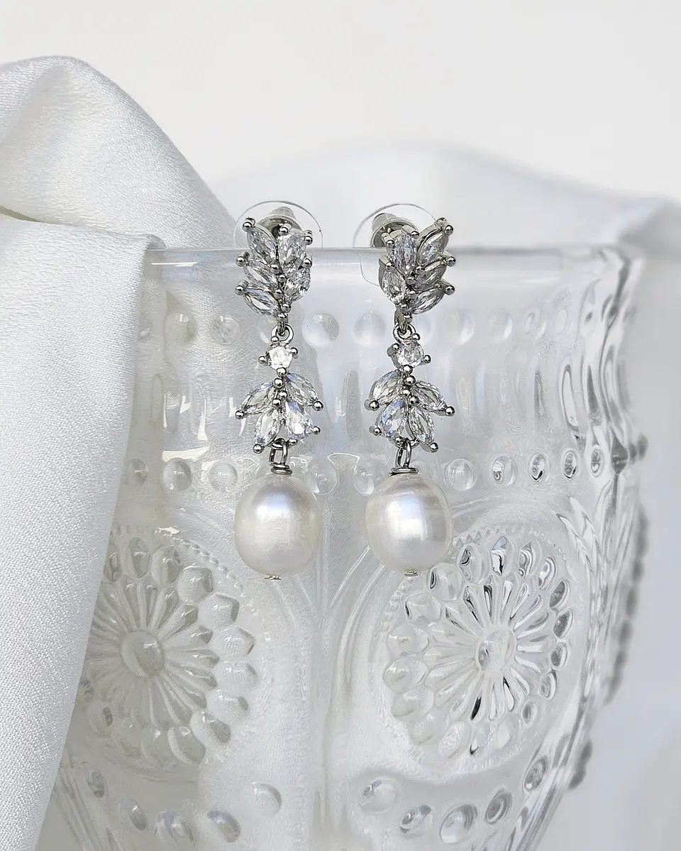Aros circonitas con perla natural 3