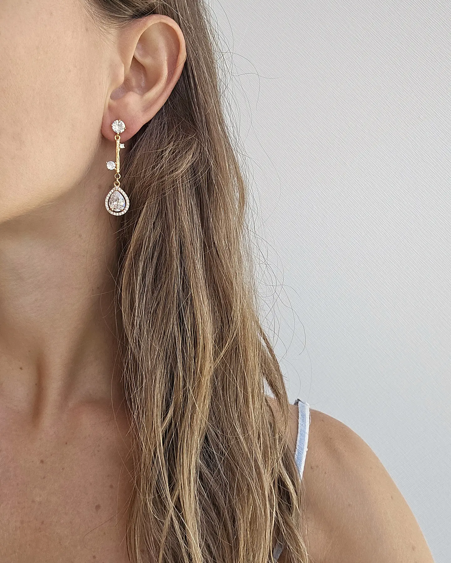 Aros circonita elegance gold 3