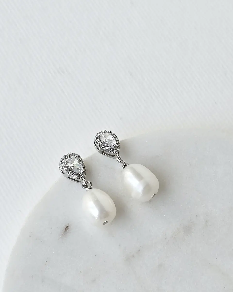 Aros clásicos perla natural 2