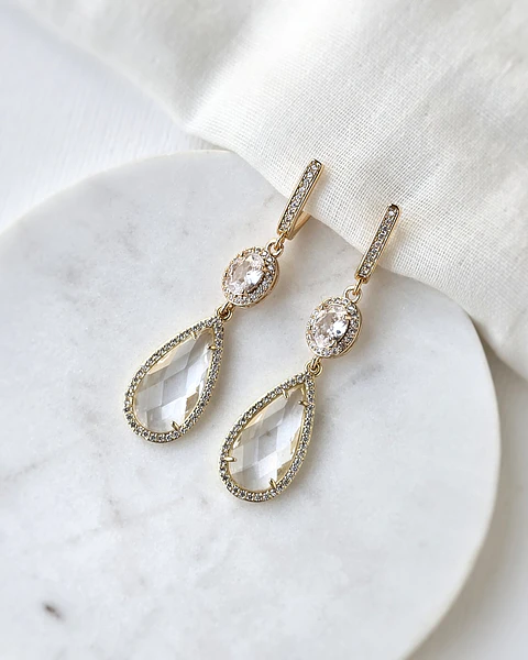 Aros argolla con circonitas y cristal transparente
