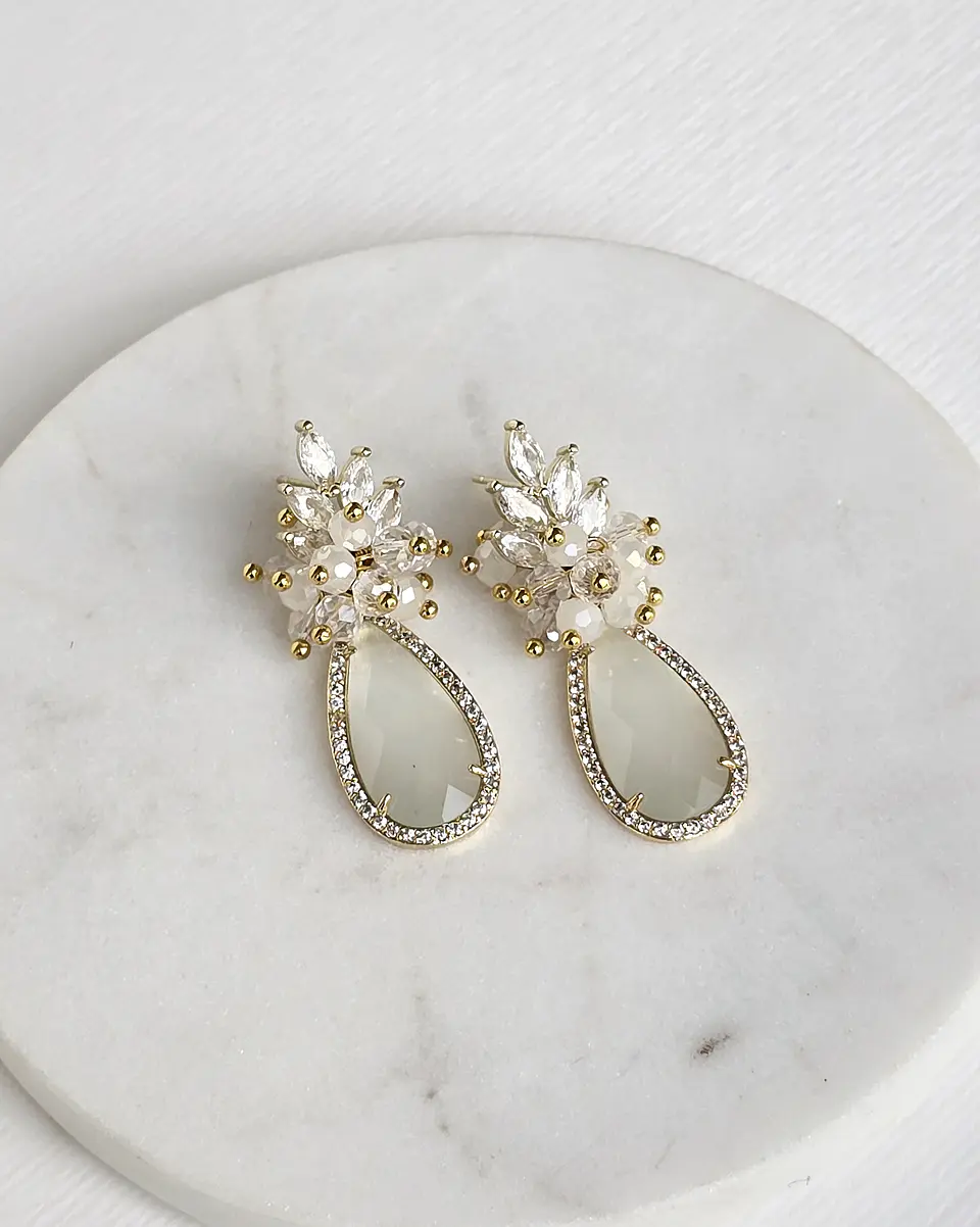 Aros circonita, cristal blanco y racimo 1