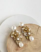 Aros bordados de perla con flores y hojas gold - Miniatura 1