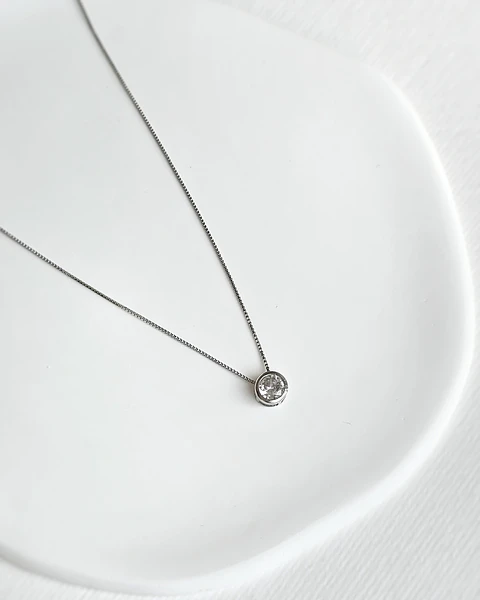 Collar punto de luz plata 40 cms