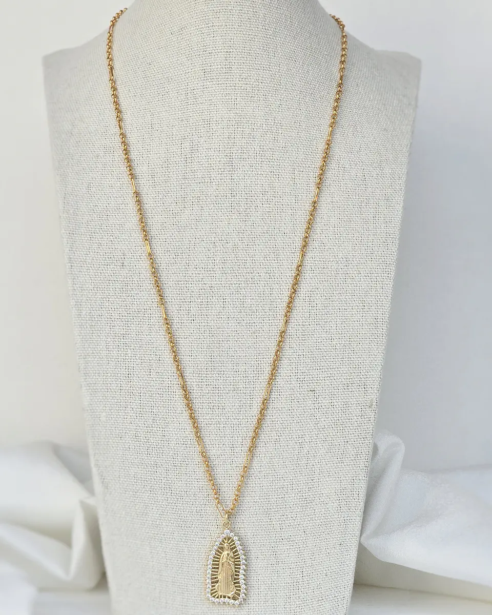 Collar virgen irregular circonitas 2