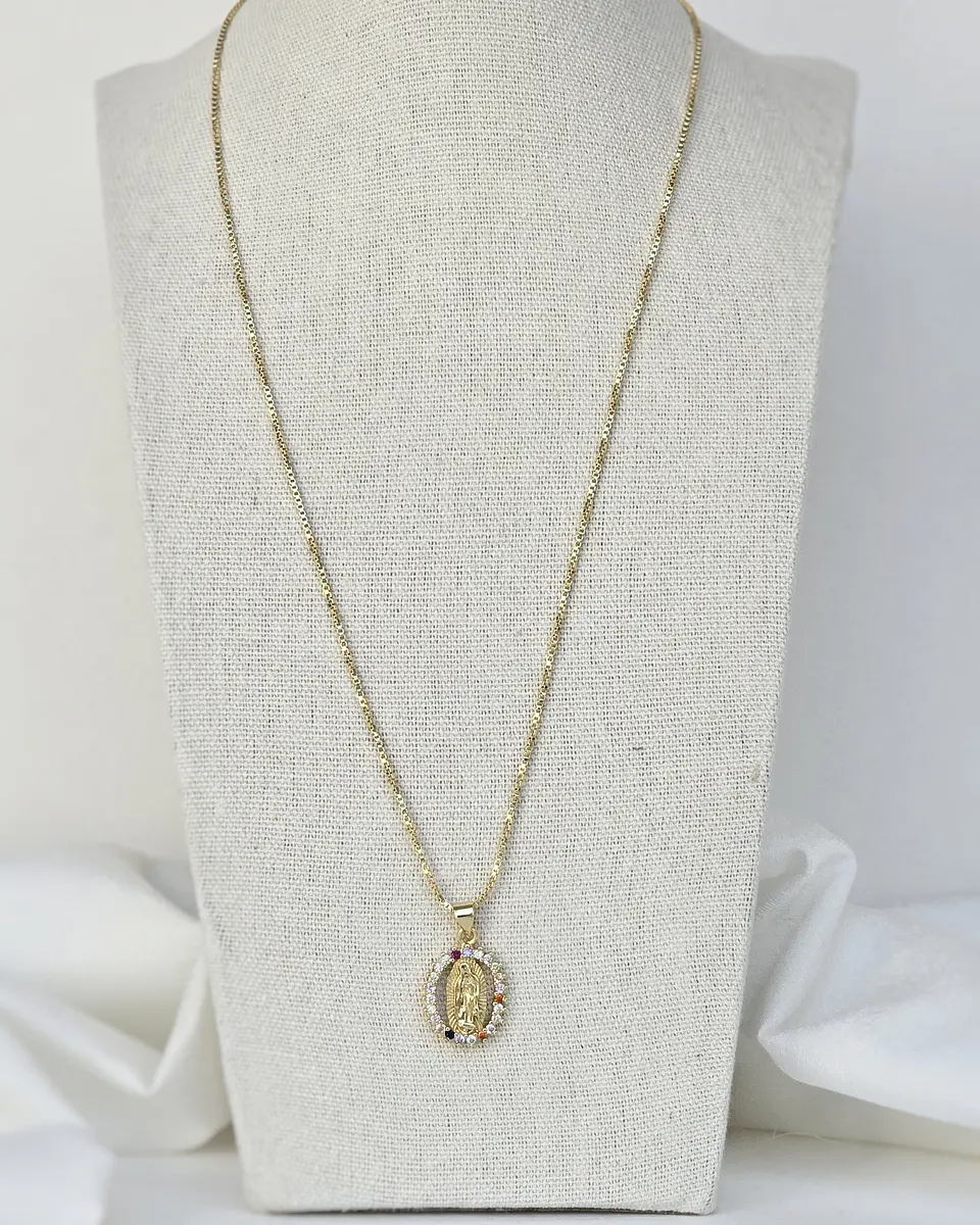 Collar virgen circonitas colores 3