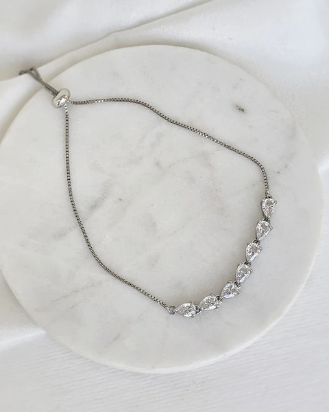 Pulsera circonitas en gota ajustable plata