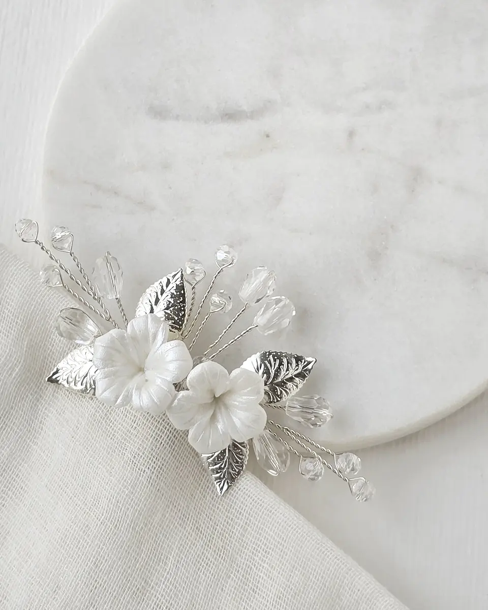 Pin doble flor porcelana 2