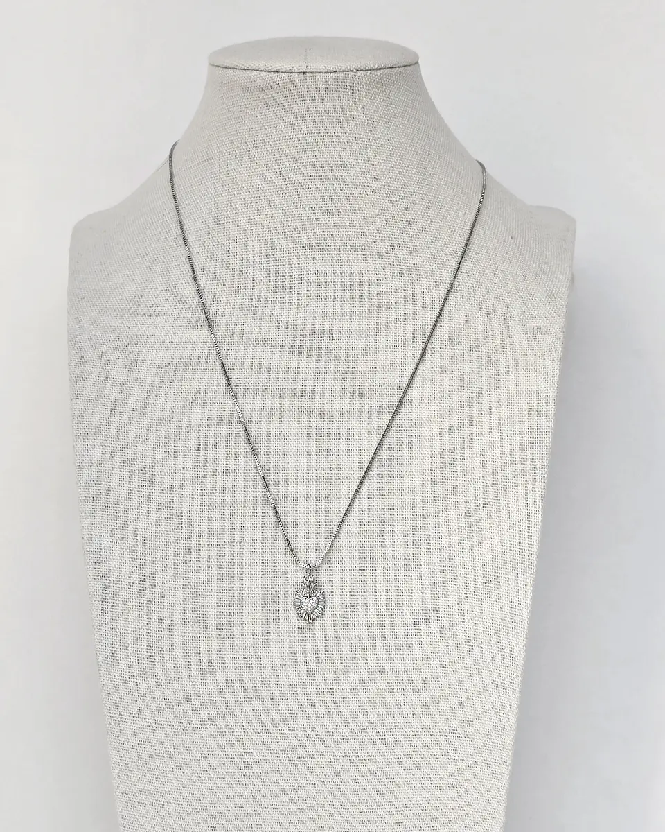 Collar corazón circonitas 2