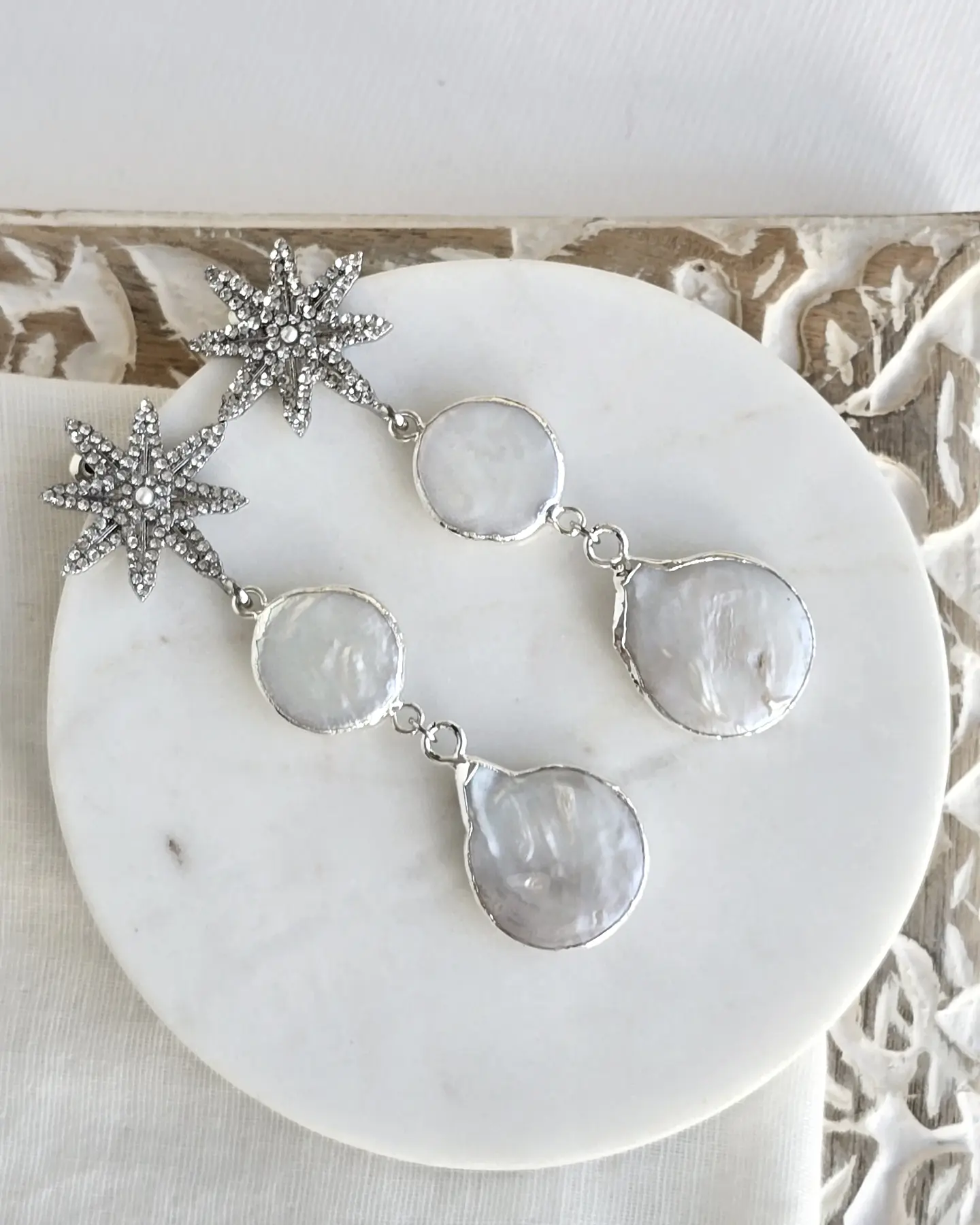 Aros estrella con brillos y perla plana 2