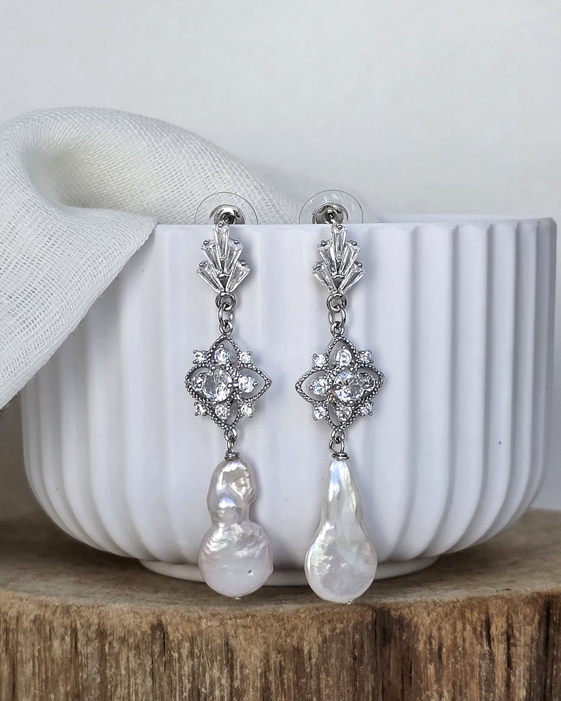 Aros circonita retro y perla natural barroca