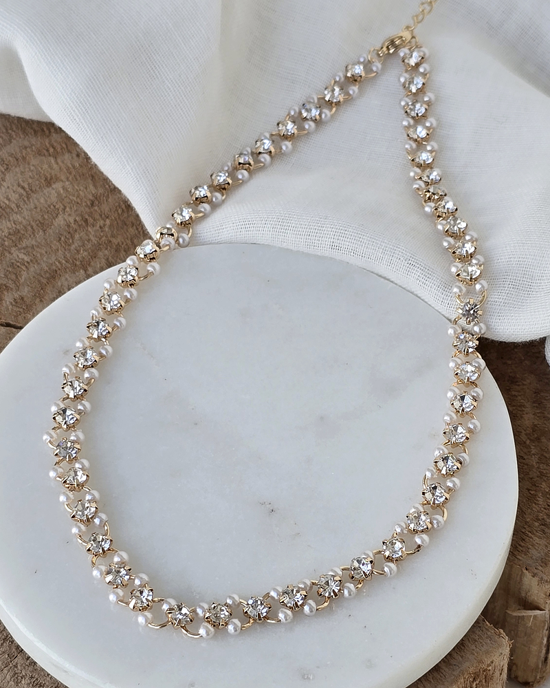 Choker perlas y brillos