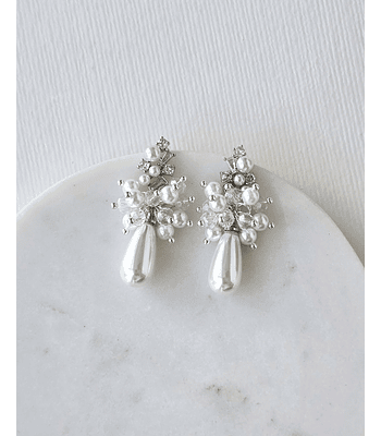 Aros circonita y perlas diferentes formas con racimo