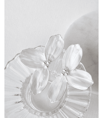 Aros media flor cristalizada plateada