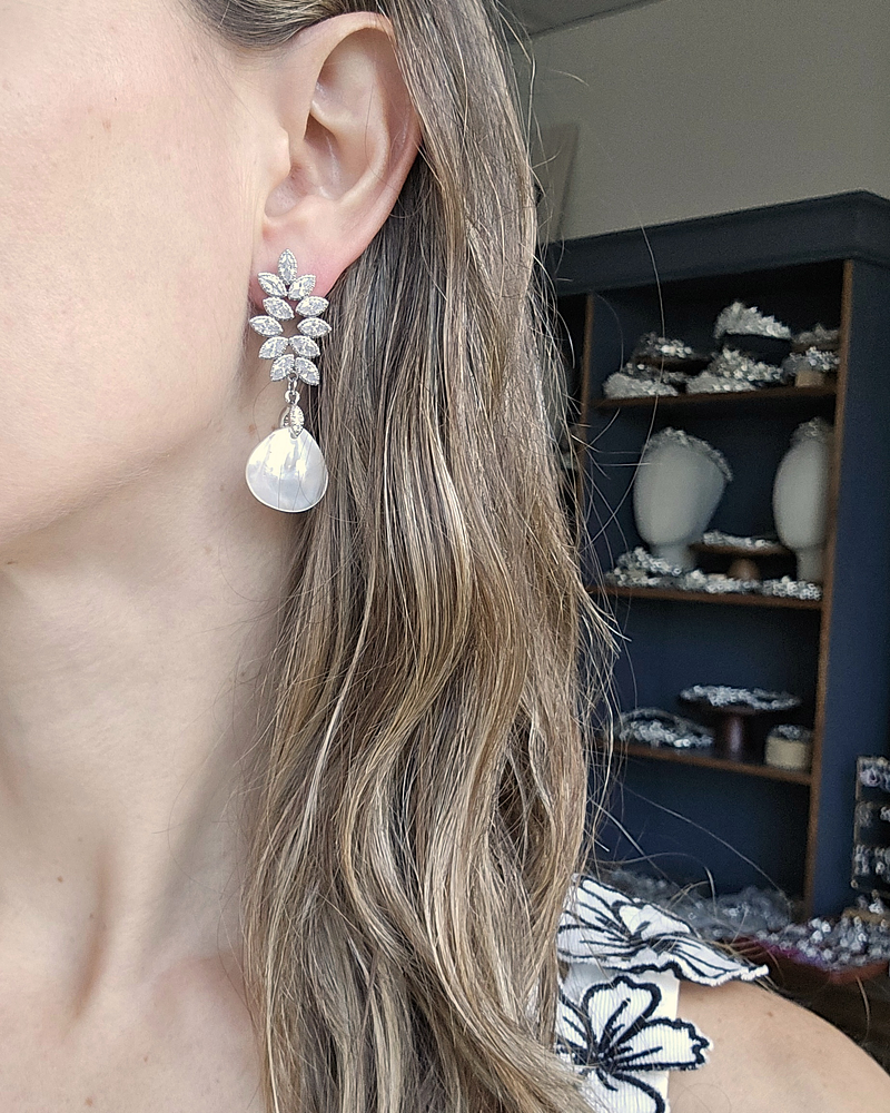 Aros hojas con concha perla