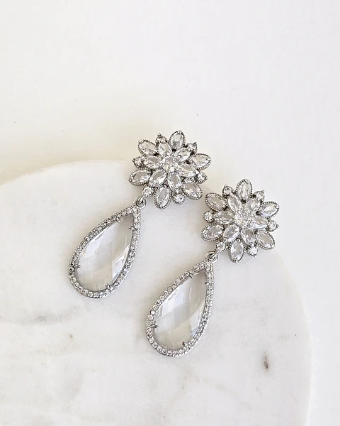 Aros con circonitas y cristal transparente