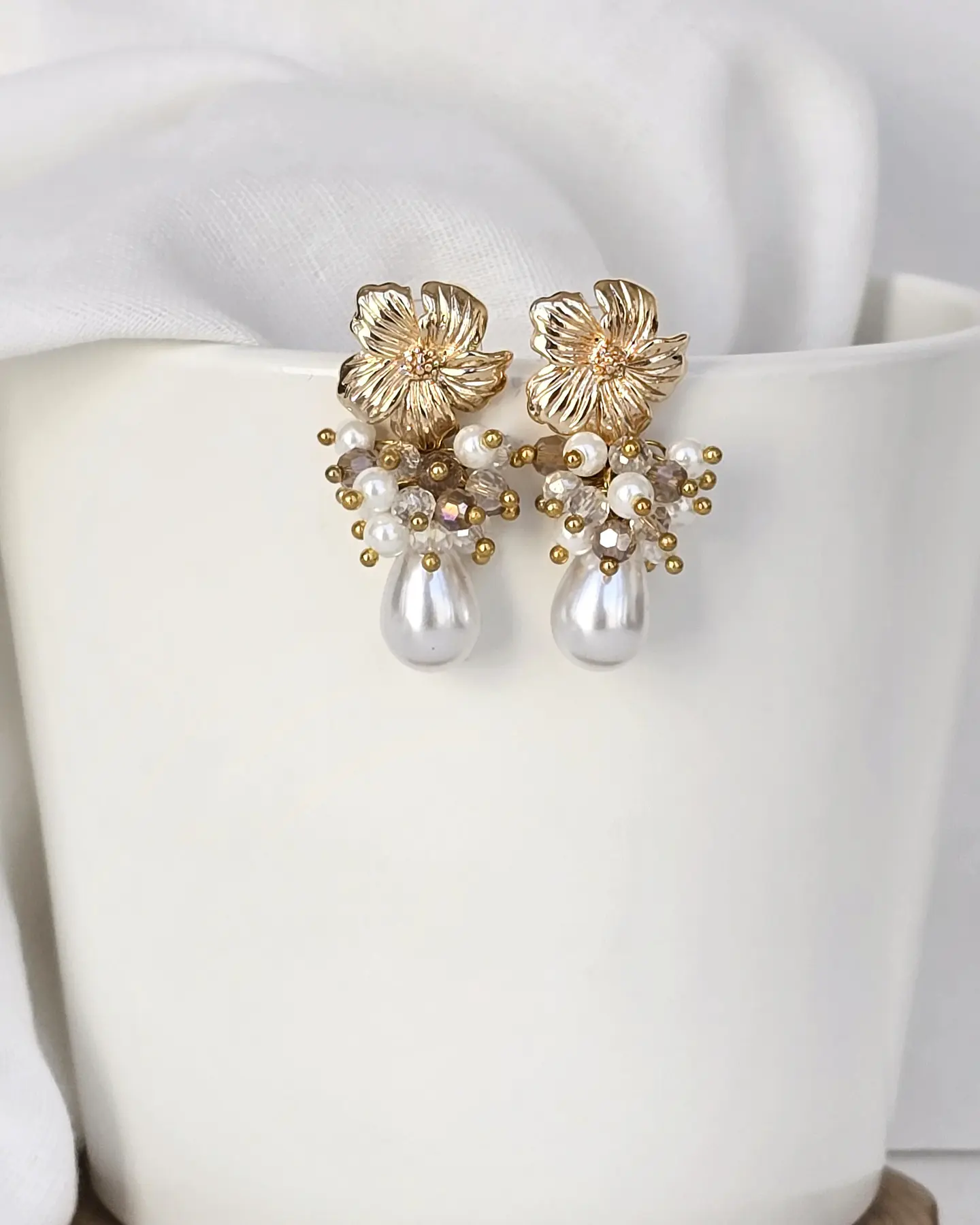 Aros flor racimo perlas 1