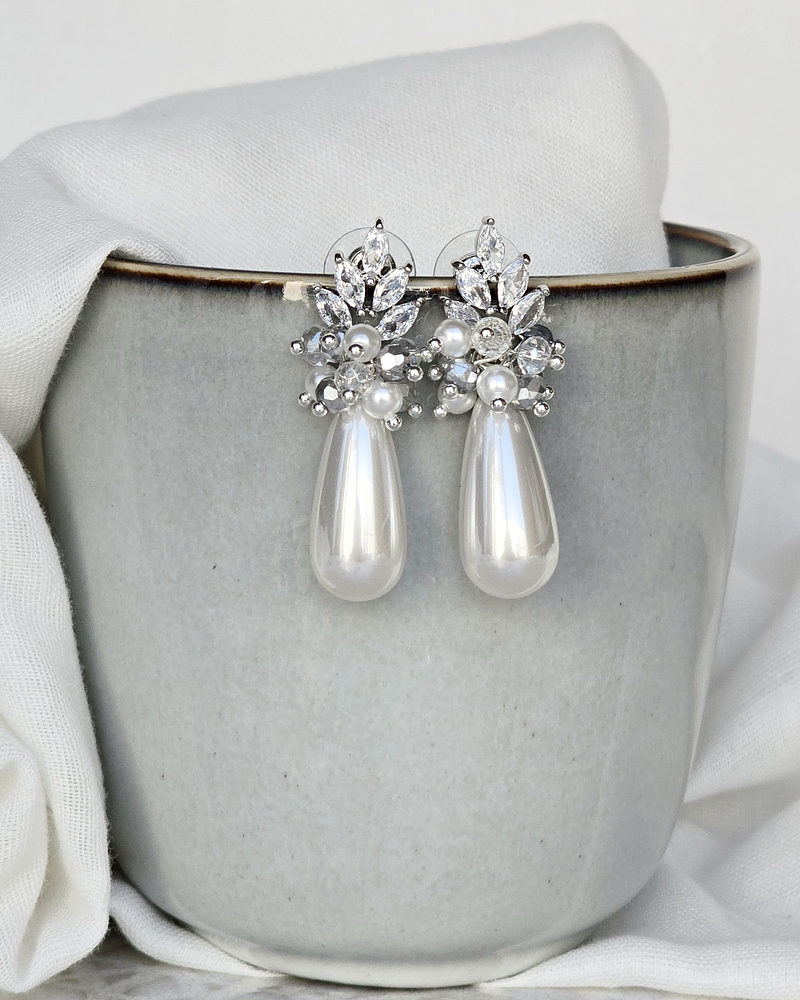 Aros hojita circonitas, perla larga y racimo