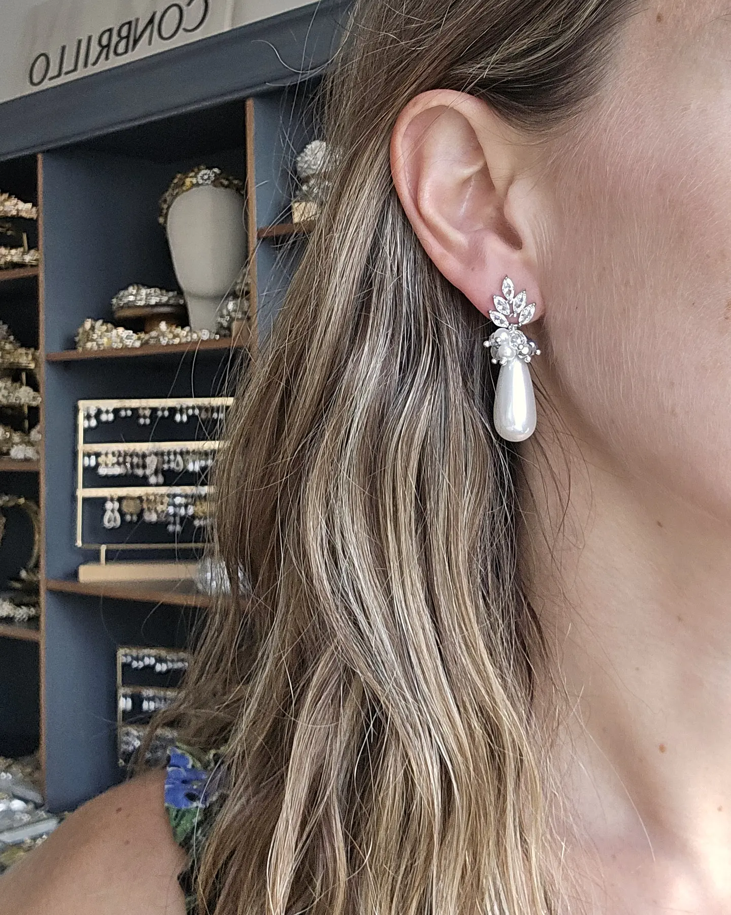 Aros hojita circonitas, perla larga y racimo 5