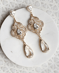 Aros largos con circonitas y cristal