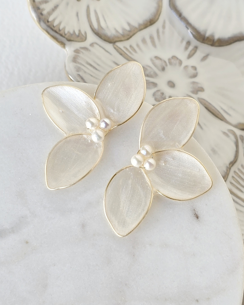 Aros media flor cristalizada dorada pequeña