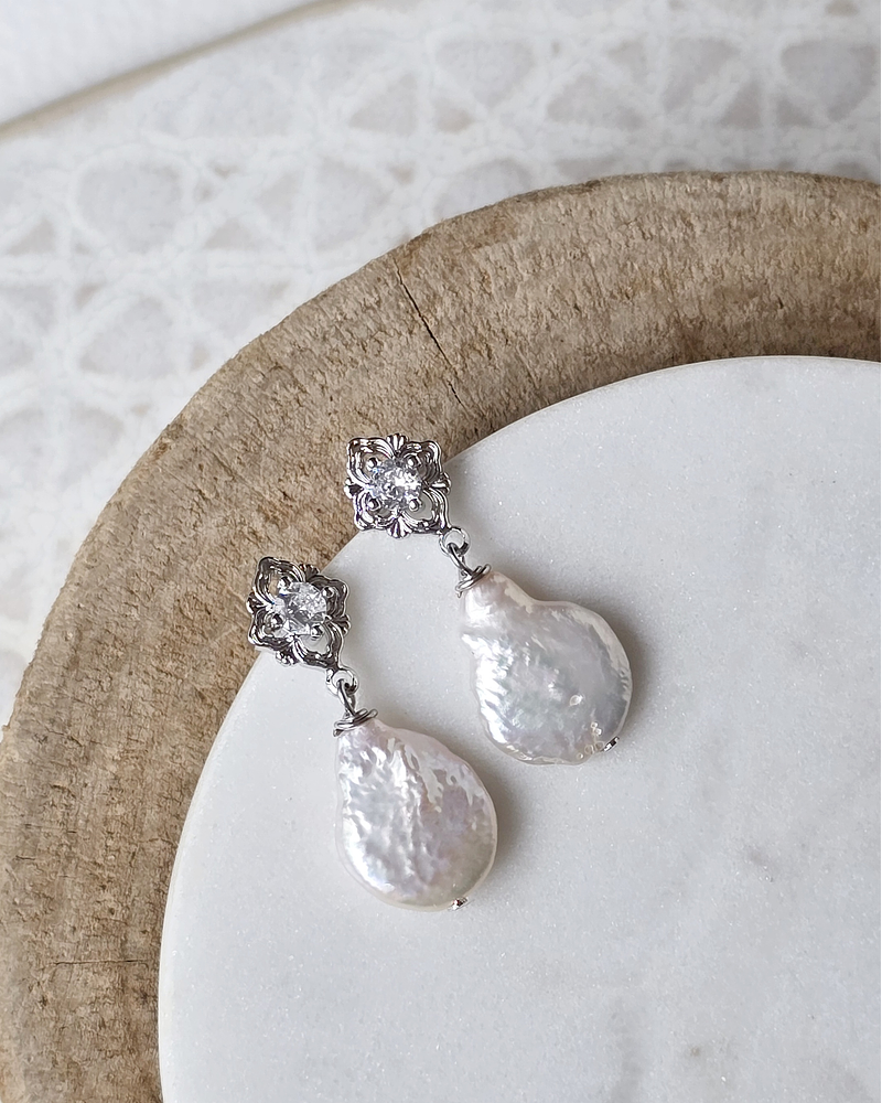 Aros rombo vintage y perla natural plata