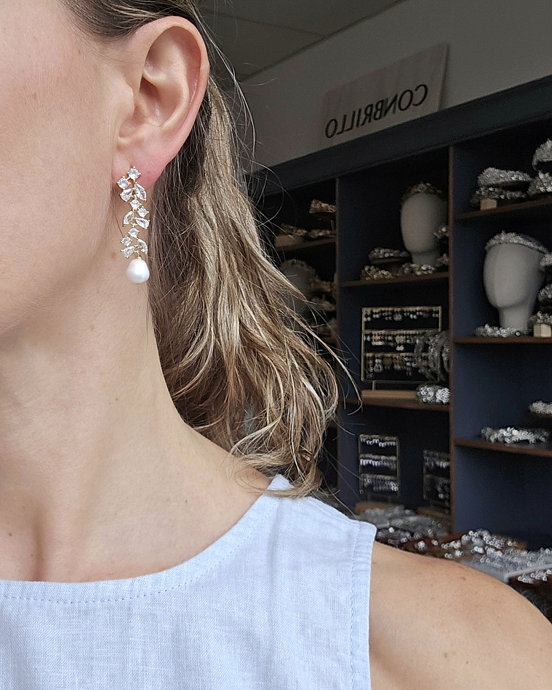 Aros cascada circonitas y perla gold