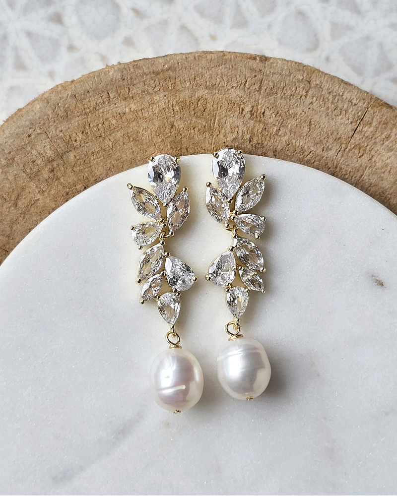 Aros de circonitas y perla gold