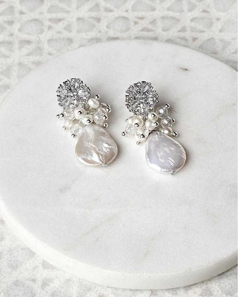 Aros flor circonitas, perla y racimo