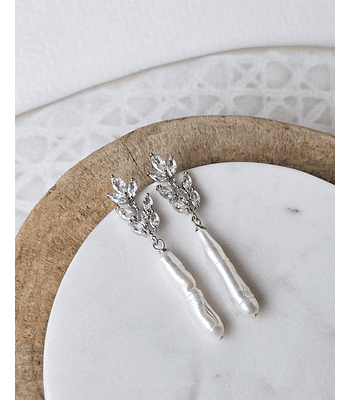 Aros circonitas y perla larga