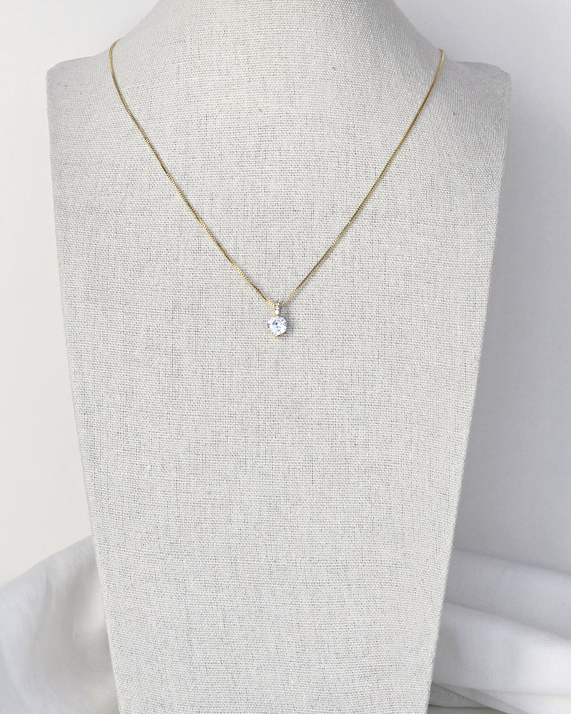 Collar punto de luz colgante gold