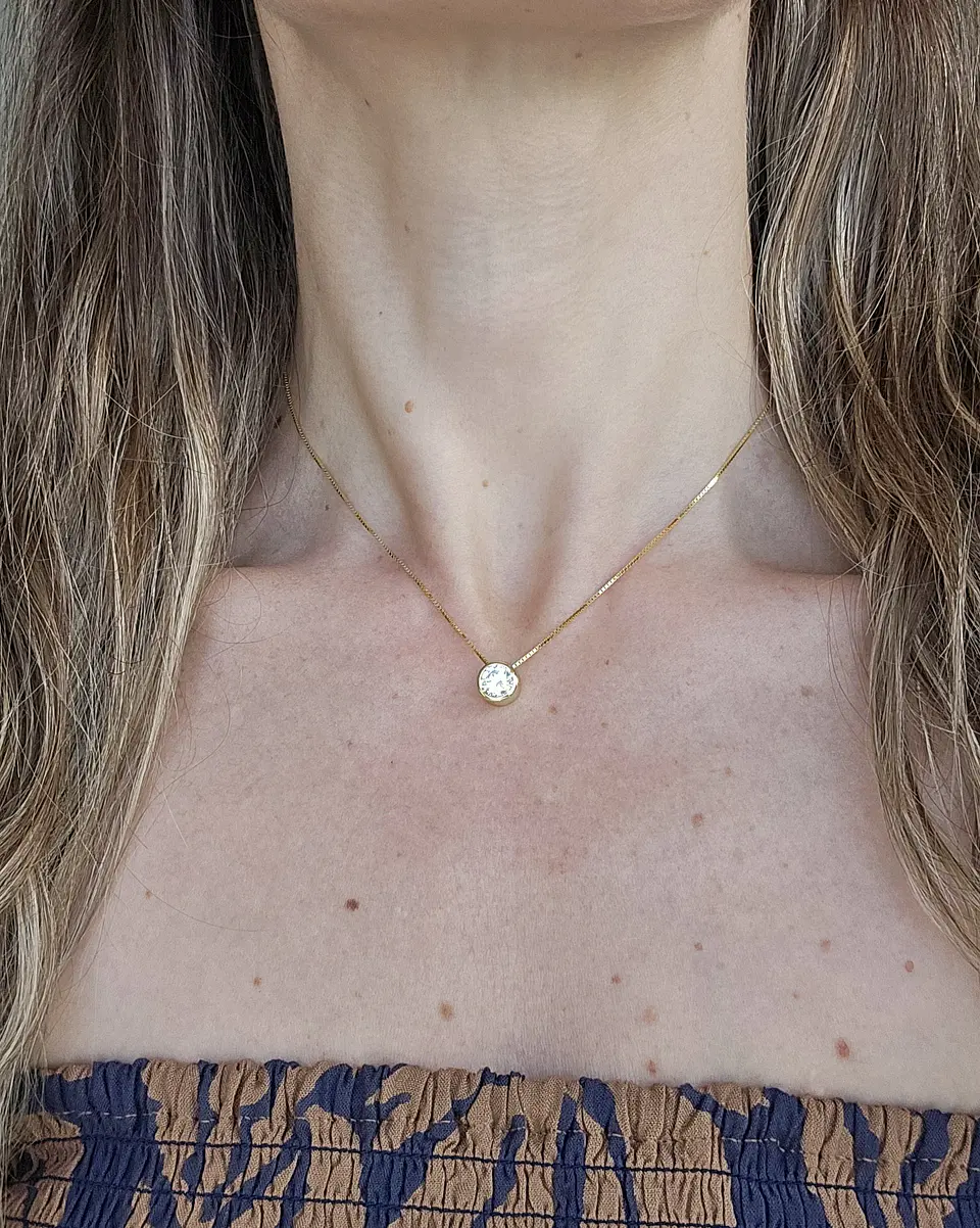 Collar punto de luz de mediano gold 2
