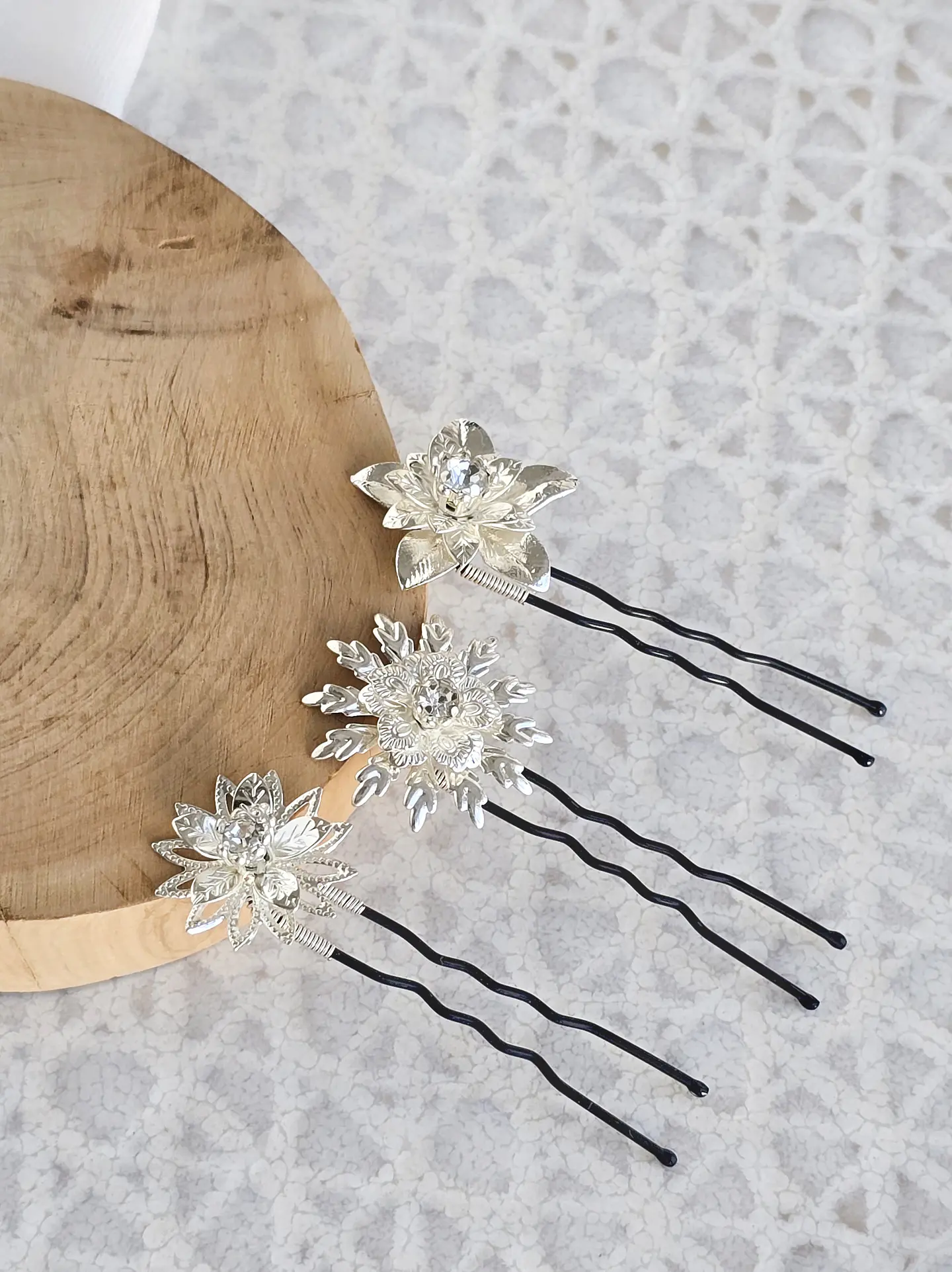 Set Pins flores M plateadas 2