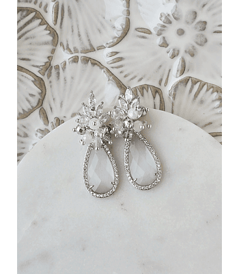 Aros cristal blanco con circonitas y racimo