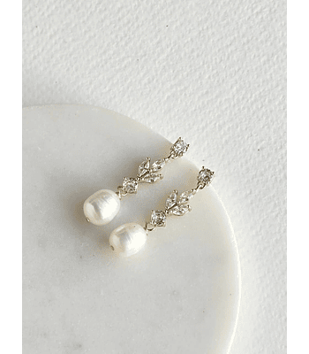 Aros circonitas y perla natural gold