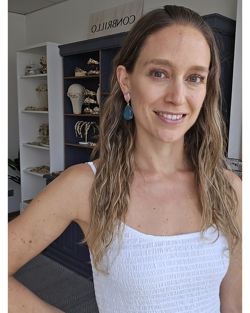 Aros rosa y petróleo