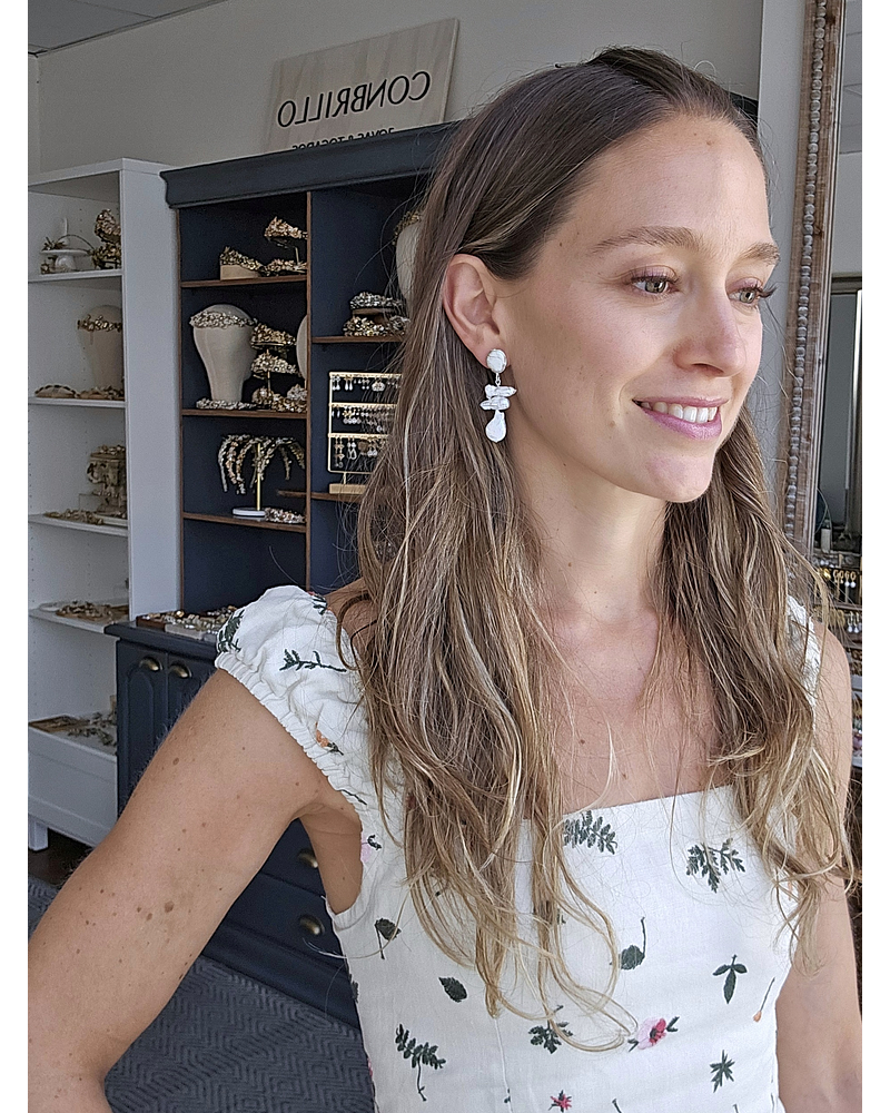 Aros perlas irregulares plateados