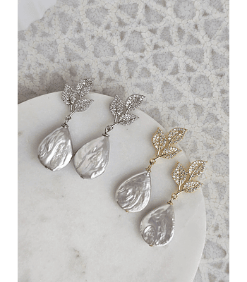 Aros hojas circonitas y perla natural