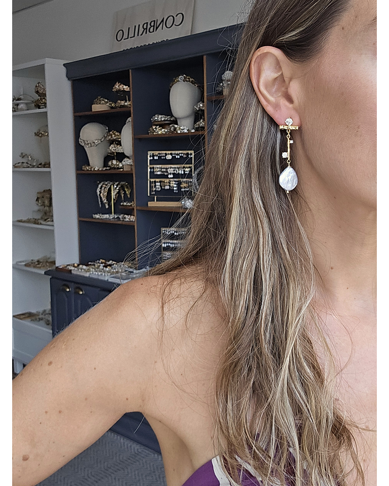 Aros circonitas y perla natural