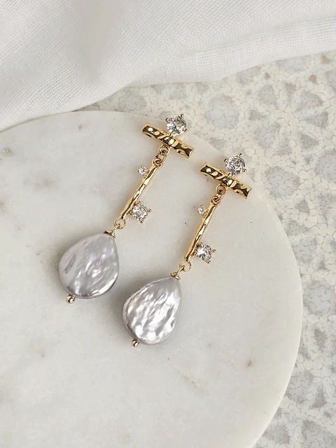 Aros circonitas y perla natural