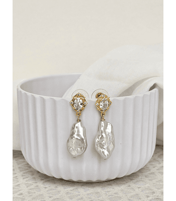 Aros vintage con perla natural barroca