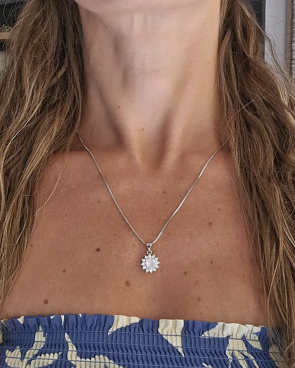 Collar circonita flor 3