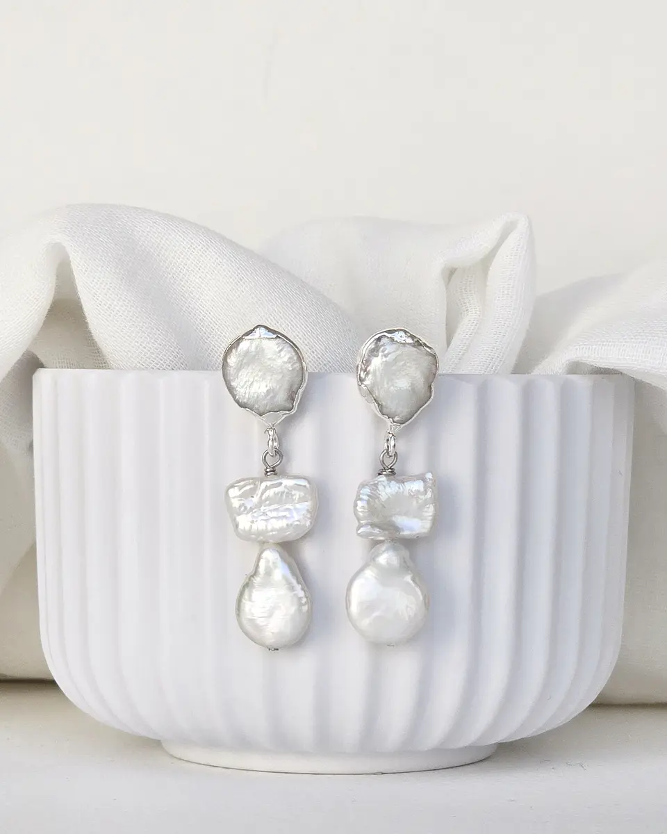 Aros perlas irregulares pequeños  3