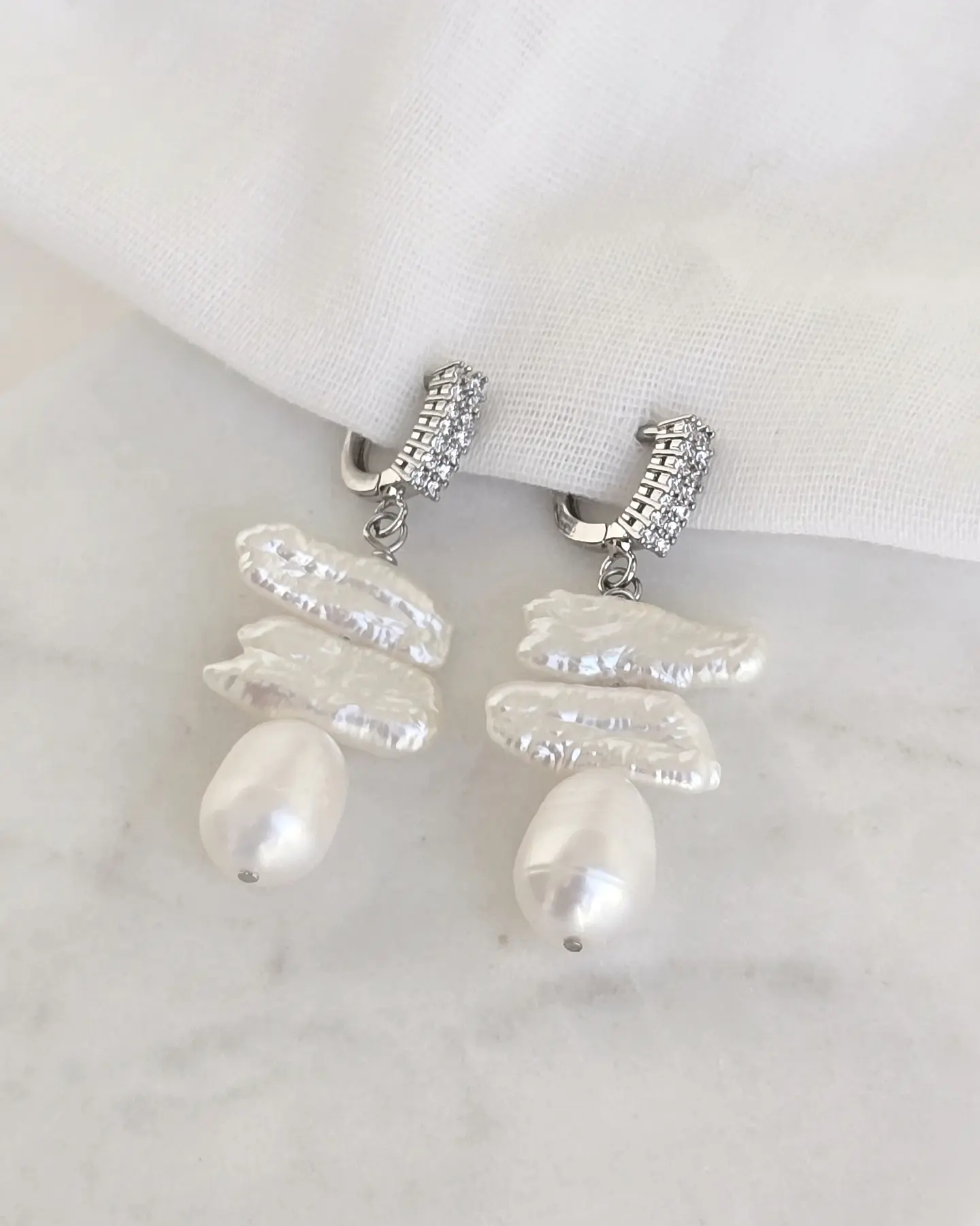 Aros argolla con perlas distintas formas 3