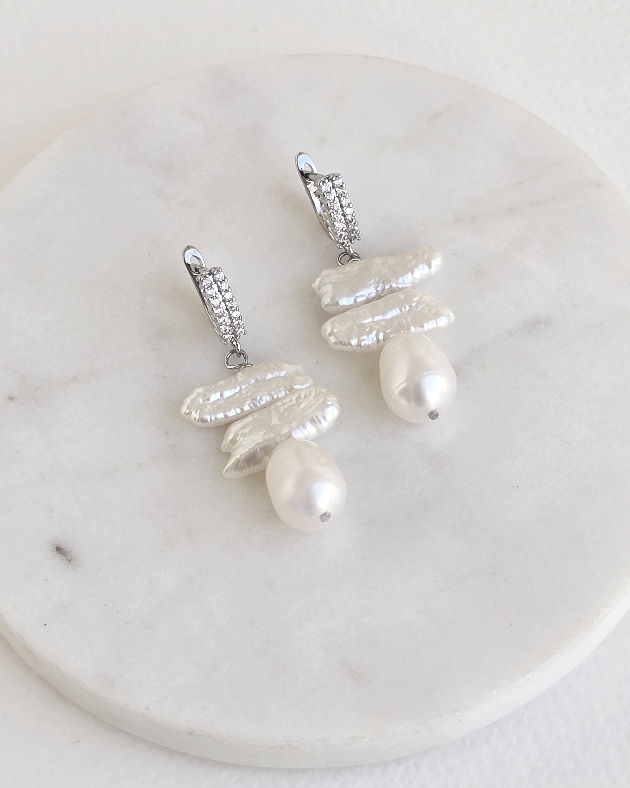 Aros argolla con perlas distintas formas