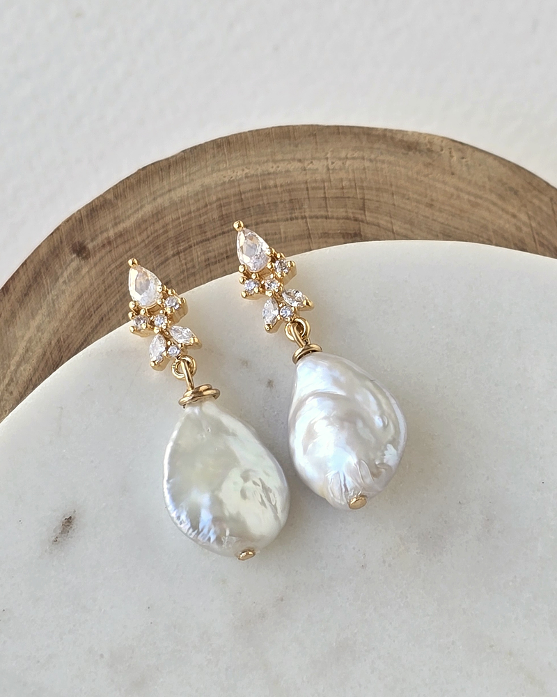 Aros circonita y perla natural oro