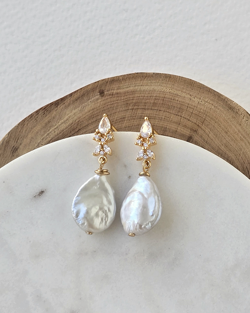 Aros circonita y perla natural oro