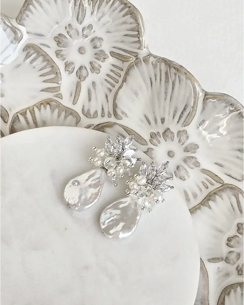 Aros hojita circonita perla y racimo