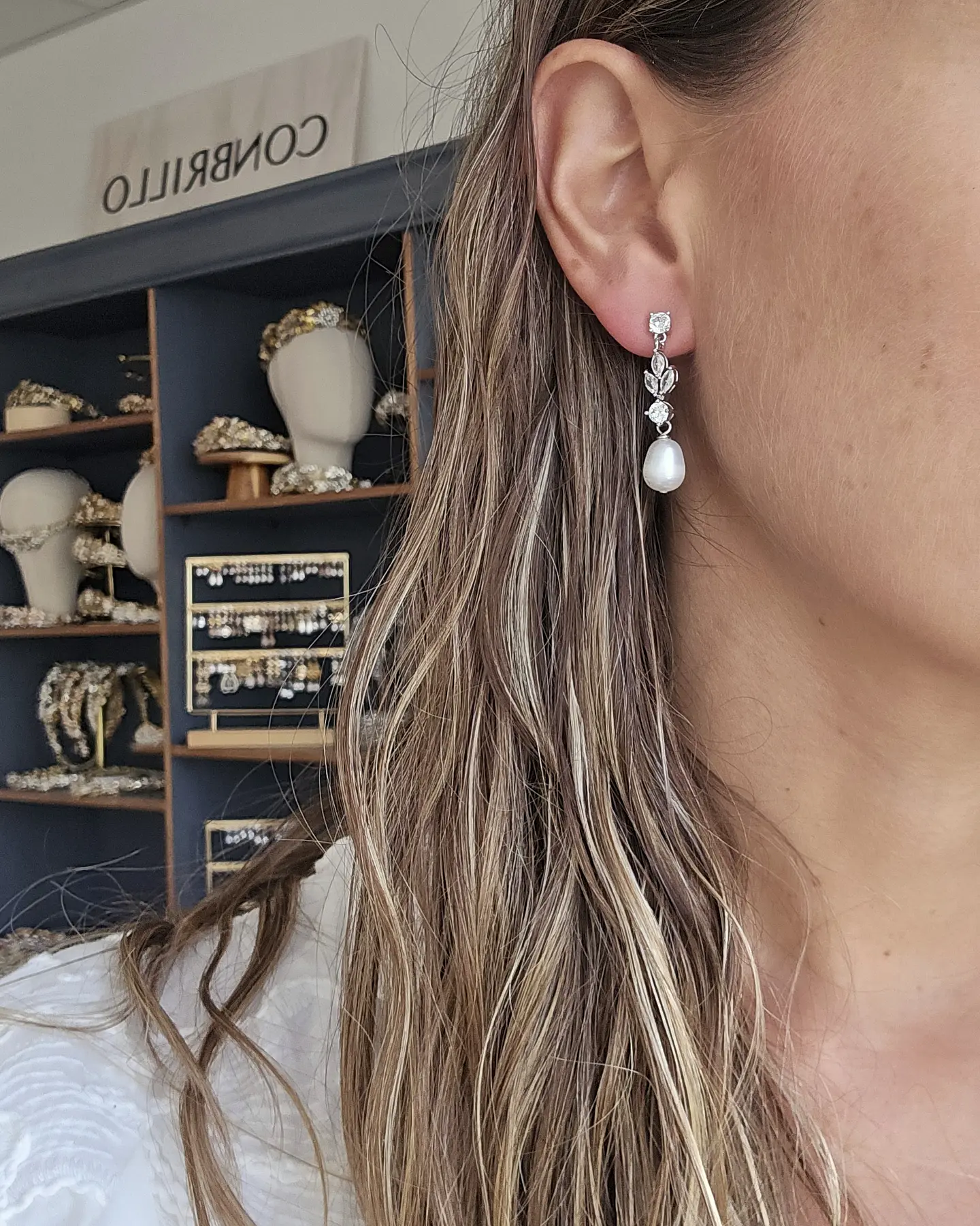 Aros circonita y perla de río 2
