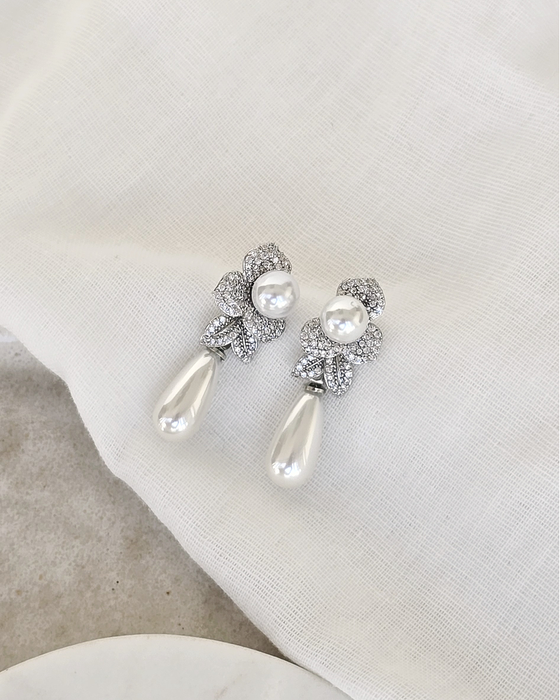 Aros flor microcirconitas y perla